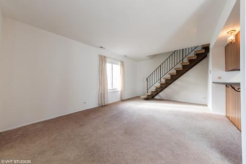 1592 Cornell Cir, Hoffman Estates, IL 60169 photo 2