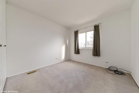 1592 Cornell Cir, Hoffman Estates, IL 60169 photo 8