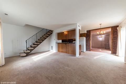 1592 Cornell Cir, Hoffman Estates, IL 60169 photo 3