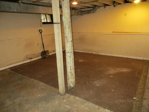 380 Ryerson Ave, Elgin, IL 60123 photo 4