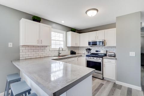 809 Phaeton Pl, Normal, IL 61761 photo 3