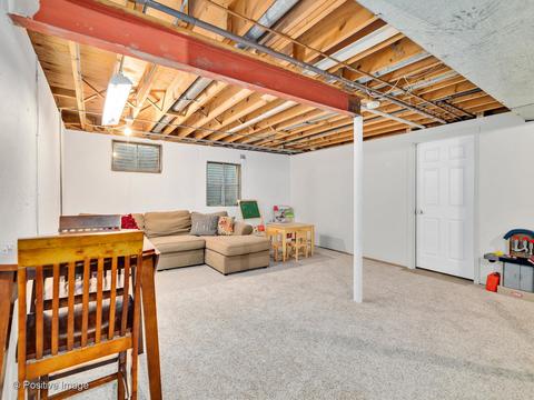 1235 Folkstone Ct, Wheaton, IL 60189 photo 15
