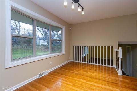 502 Chestnut Ln, Beecher, IL 60401 photo 9