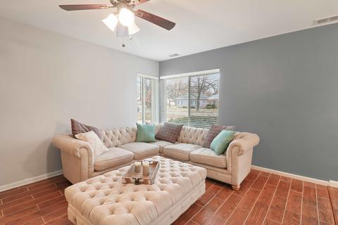 1443 N Ashbel Ave, Berkeley, IL 60163 photo 3