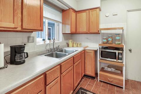 1443 N Ashbel Ave, Berkeley, IL 60163 photo 8