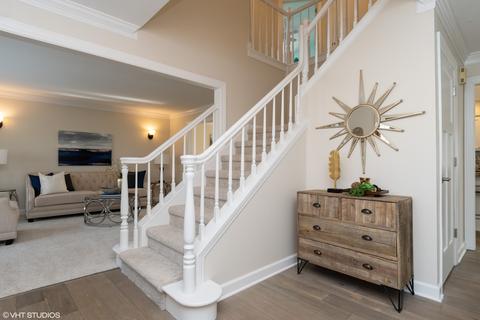 1404 Sequoia Rd, Naperville, IL 60540 photo 2