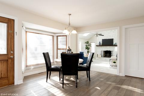 1404 Sequoia Rd, Naperville, IL 60540 photo 8