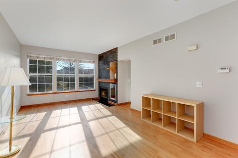 1775 Landreth Ct, Aurora, IL 60504 photo 4