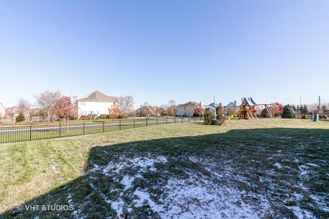 6 Kingsmill Ct, Algonquin, IL 60102 photo 18