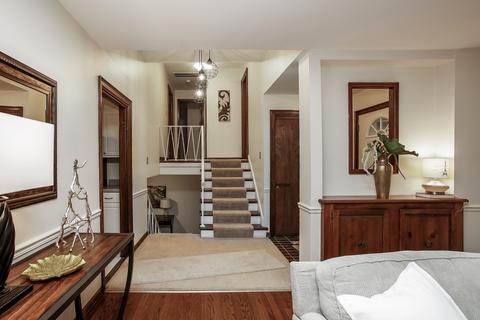 212 Vernon Ave, Wheaton, IL 60187 photo 8