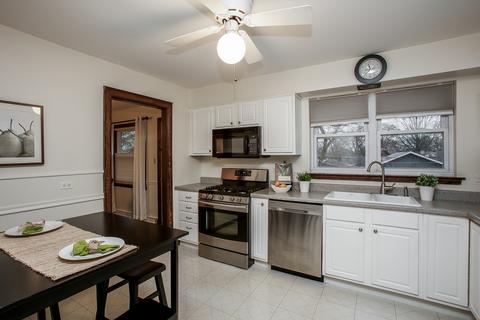 212 Vernon Ave, Wheaton, IL 60187 photo 6