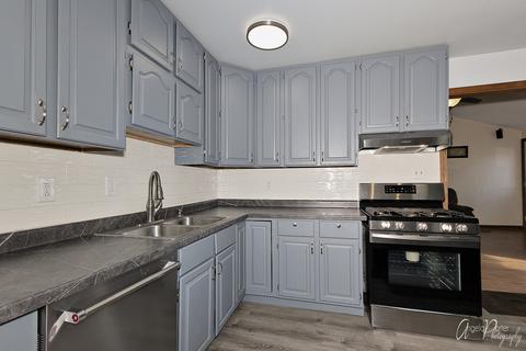 1707 Parklane Ave, Mchenry, IL 60050 photo 3