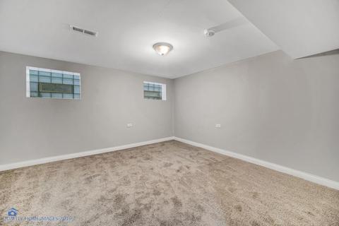 1405 E 72nd Pl, Chicago, IL 60619 photo 19