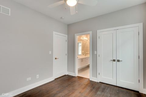 4629 S Champlain Ave, Chicago, IL 60653 photo 28