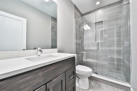 4629 S Champlain Ave, Chicago, IL 60653 photo 58