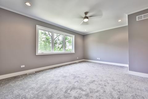 4629 S Champlain Ave, Chicago, IL 60653 photo 49