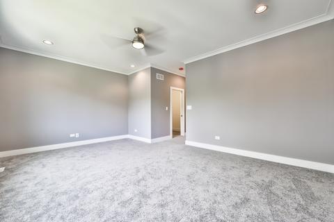 4629 S Champlain Ave, Chicago, IL 60653 photo 48