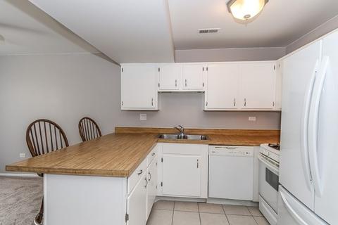 856 Oxford Pl, Wheeling, IL 60090 photo 16