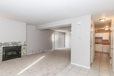 856 Oxford Pl, Wheeling, IL 60090 photo 3