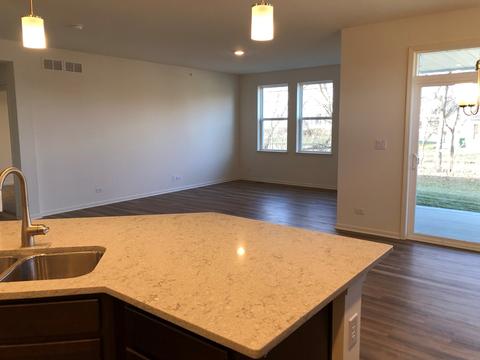 320 S Fork Dr, Gurnee, IL 60031 photo 6