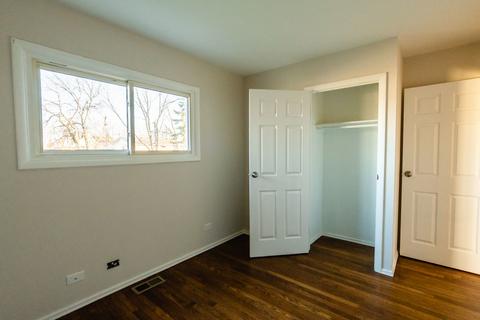 1495 Ashley Rd, Hoffman Estates, IL 60169 photo 15