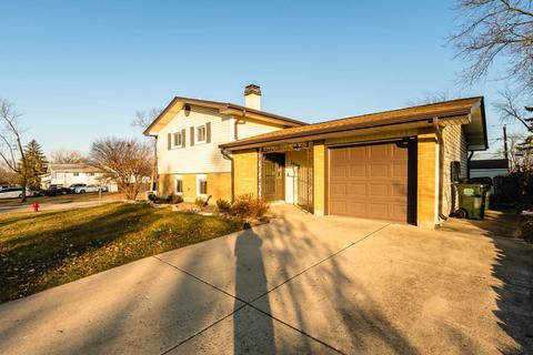 1495 Ashley Rd, Hoffman Estates, IL 60169 photo 2