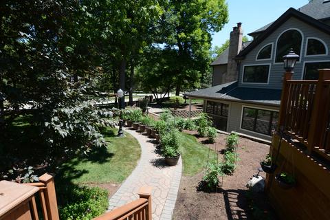 930 Baytree Dr, Bartlett, IL 60103 photo 49