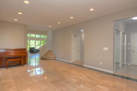 930 Baytree Dr, Bartlett, IL 60103 photo 25