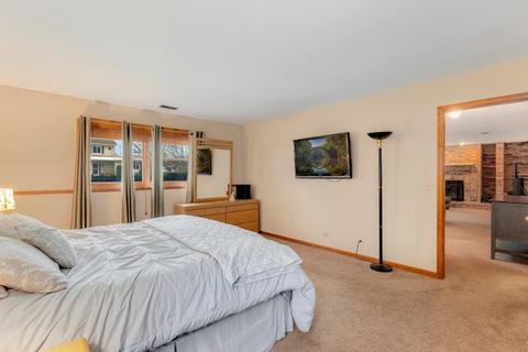 16318 S Peerless Ct, Plainfield, IL 60586 photo 18