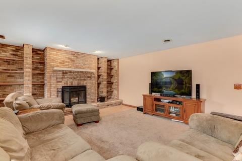 16318 S Peerless Ct, Plainfield, IL 60586 photo 15