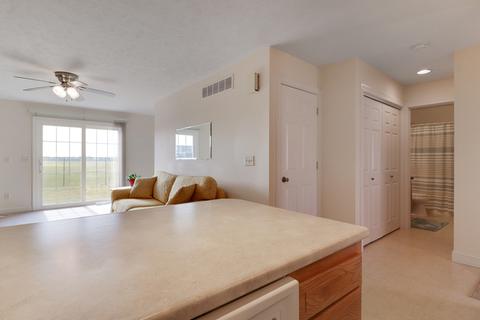1911 Marina Dr, Normal, IL 61761 photo 13
