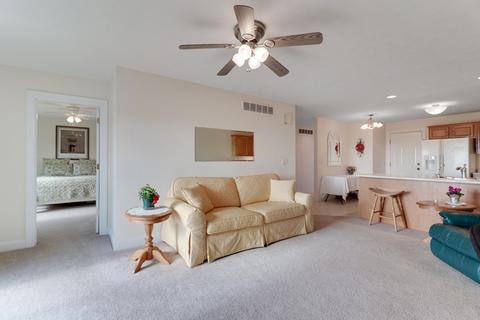 1911 Marina Dr, Normal, IL 61761 photo 8