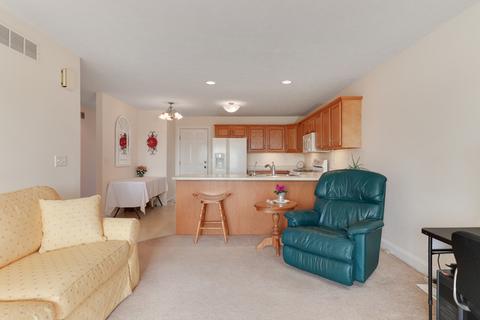 1911 Marina Dr, Normal, IL 61761 photo 6