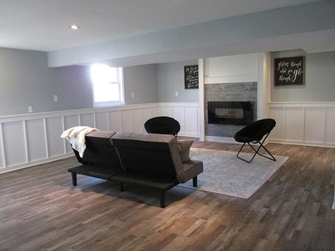517 E 26th St, Sterling, IL 61081 photo 9