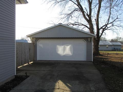 517 E 26th St, Sterling, IL 61081 photo 19