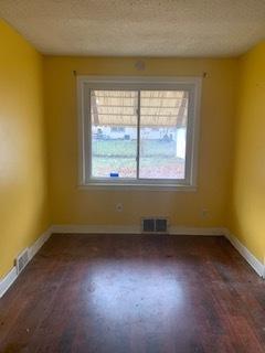 1926 E Chestnut St, Kankakee, IL 60901 photo 3