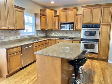 25737 Sunnymere Dr, Plainfield, IL 60585 photo 11