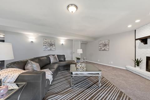 16 W683 89th Pl, Willowbrook, IL 60527 photo 8
