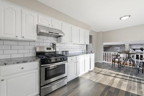 16 W683 89th Pl, Willowbrook, IL 60527 photo 6
