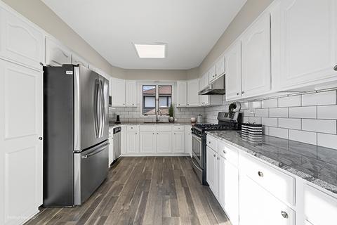 16 W683 89th Pl, Willowbrook, IL 60527 photo 7