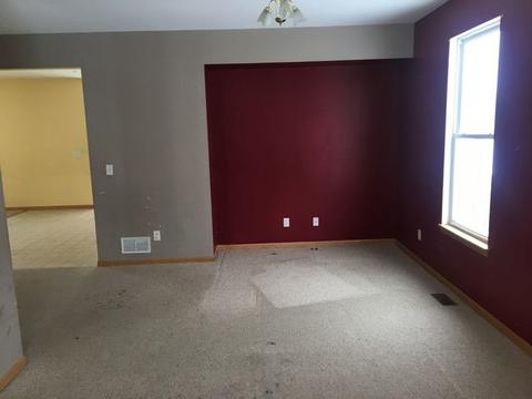 1306 Lilac Ln, Harvard, IL 60033 photo 3