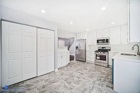 6847 Stanford Dr, Bridgeview, IL 60455 photo 8