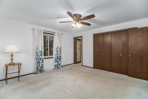 1042 Chippewa Dr, Elgin, IL 60120 photo 30