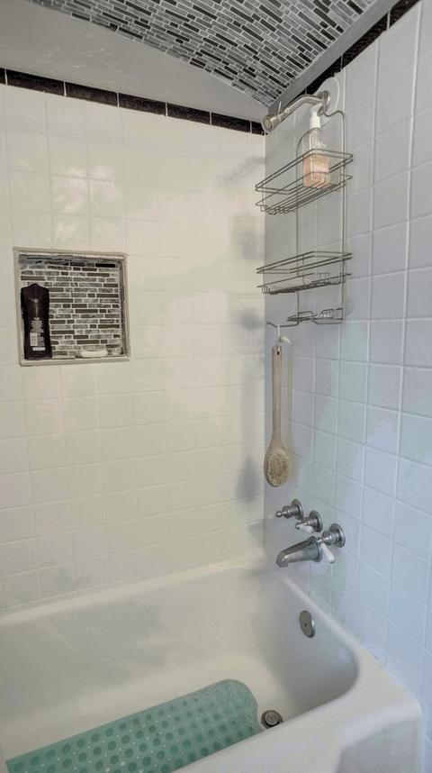 8027 S Artesian Ave, Chicago, IL 60652 photo 10