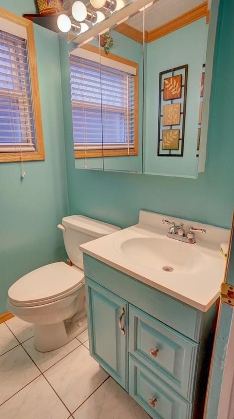 8027 S Artesian Ave, Chicago, IL 60652 photo 5