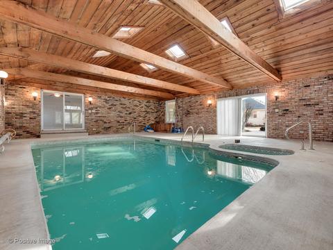 1564 Wadsworth Rd, Wheaton, IL 60189 photo 17
