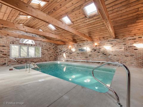 1564 Wadsworth Rd, Wheaton, IL 60189 photo 16