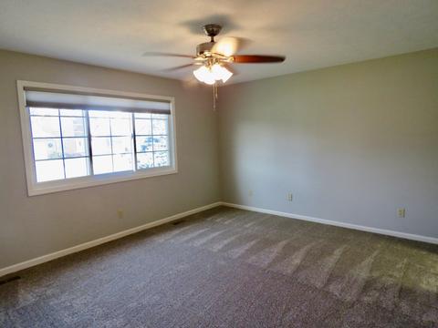 2000 Haverhill Cc Park, Normal, IL 61761 photo 23