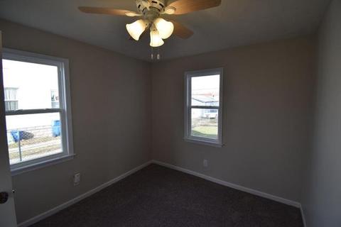 213 E Hamilton St, Odell, IL 60460 photo 17