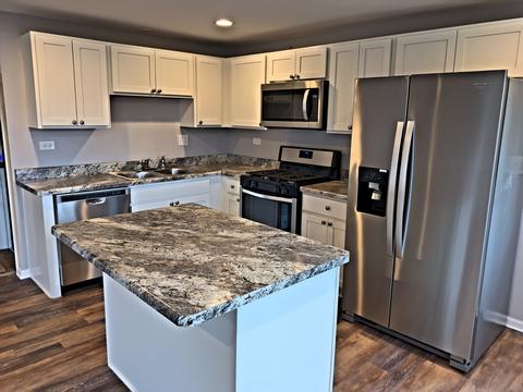 116 E Pineview Dr, Round Lake Park, IL 60073 photo 6